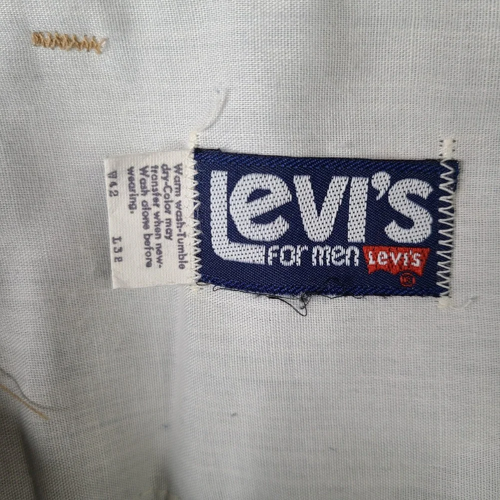 Vintage 70s Levis Jeans Mens‎ 42x32 Blue Light Wash Denim Embroidered 564